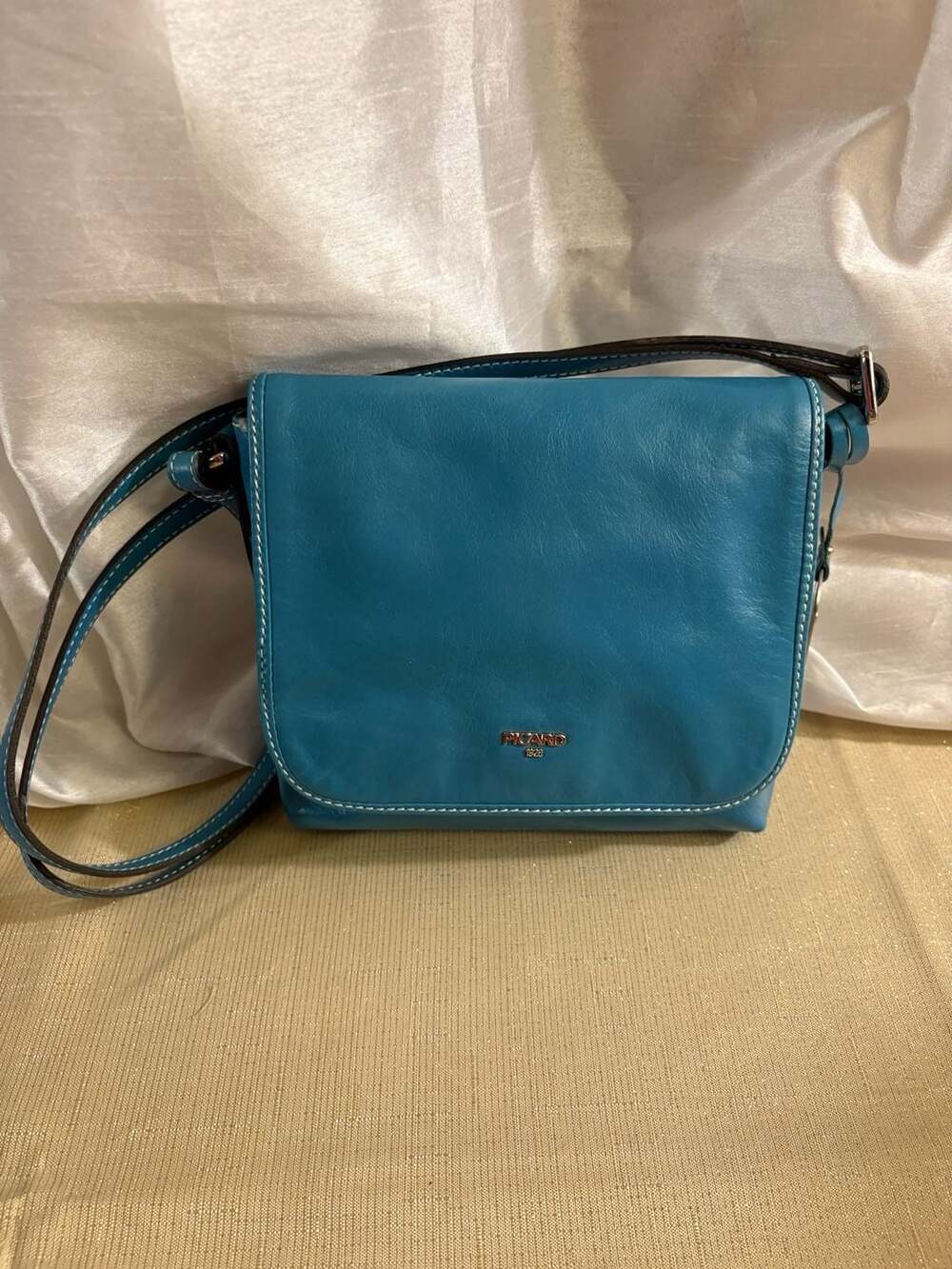 Picard 1928 Teal Leather Crossbody Bag